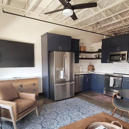 Silo View - Heart Of Downtown Apartment Waco Luaran gambar