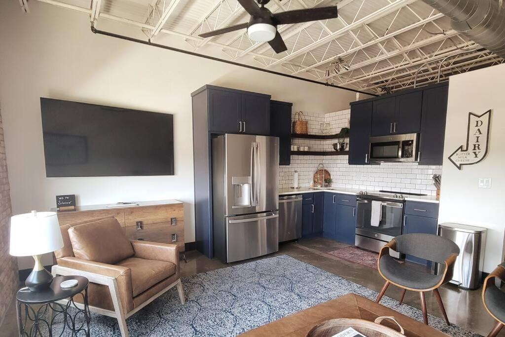 Silo View - Heart Of Downtown Apartment Waco Luaran gambar